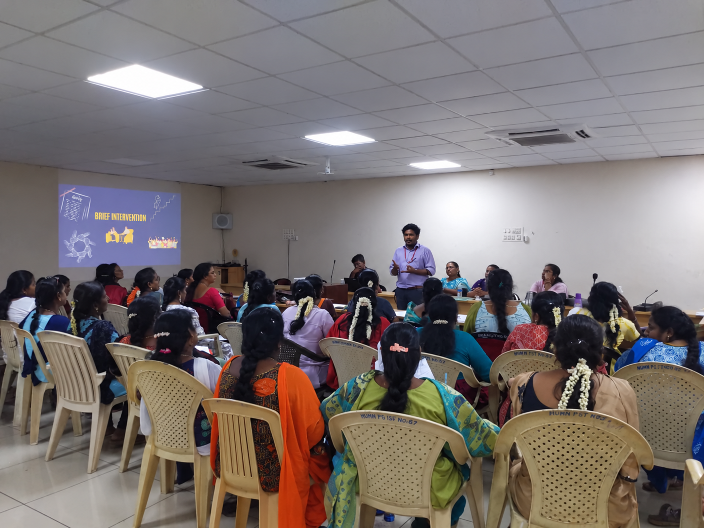 Exchanging ideas during a group session.