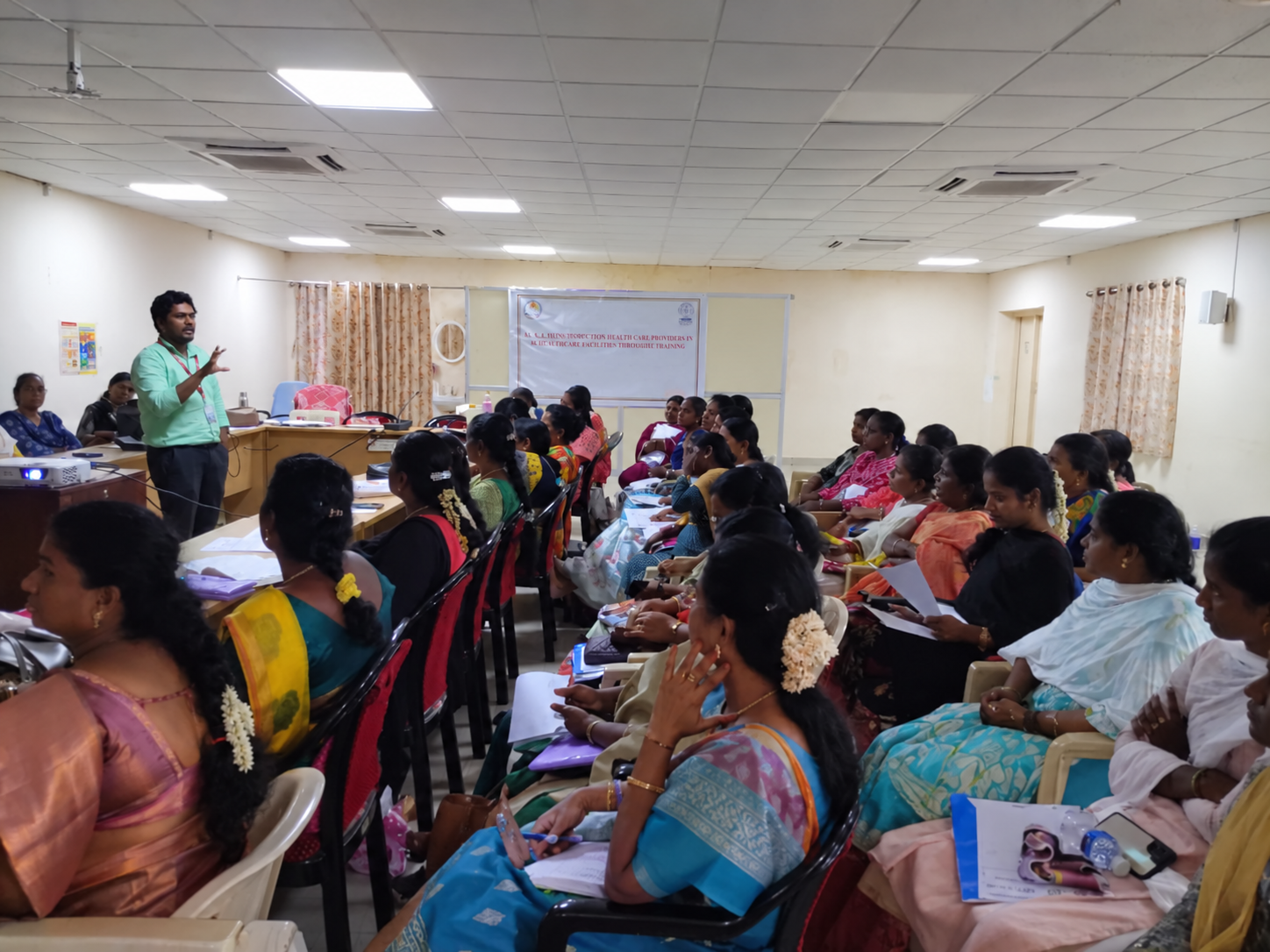 A conversation with programme participants.